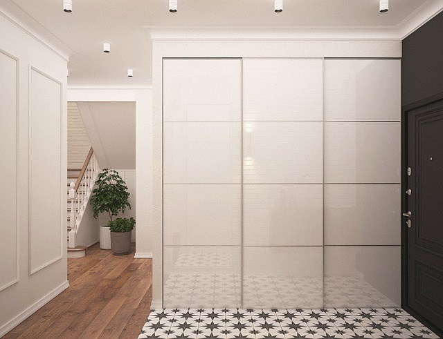 closet-4730589_640